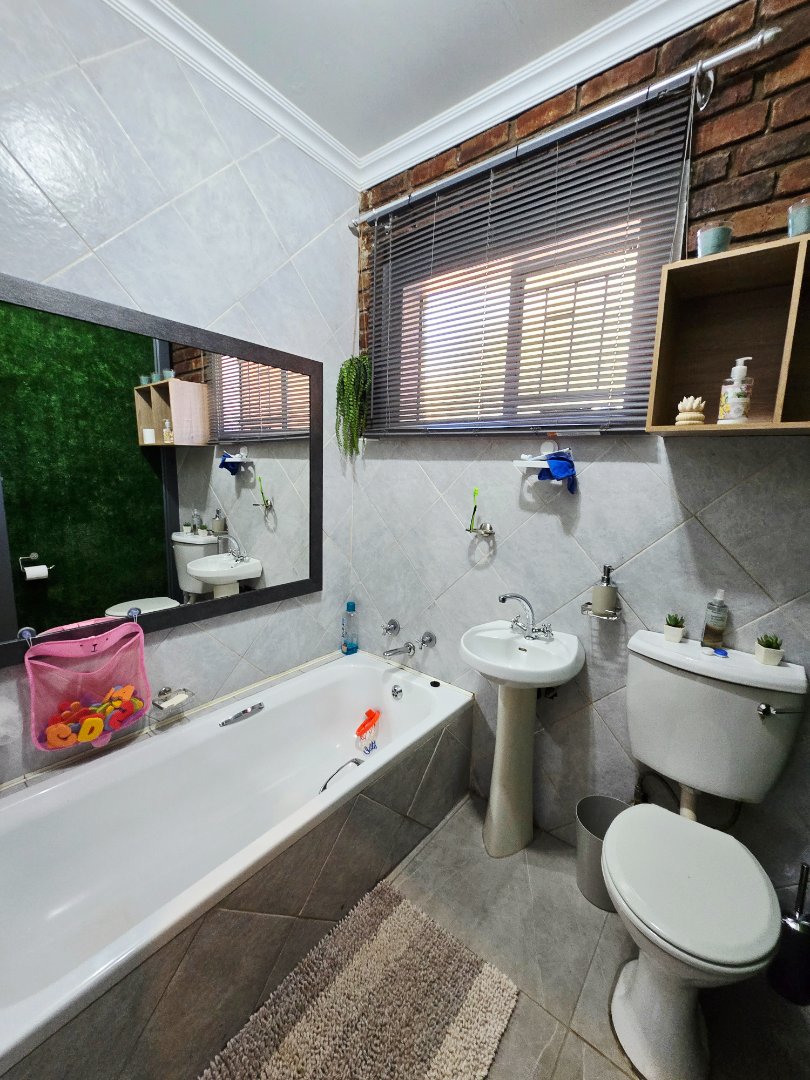  Bedroom Property for Sale in Doringkruin North West